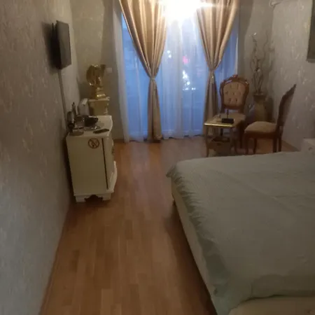 Gold Apartmants * سكوبجي